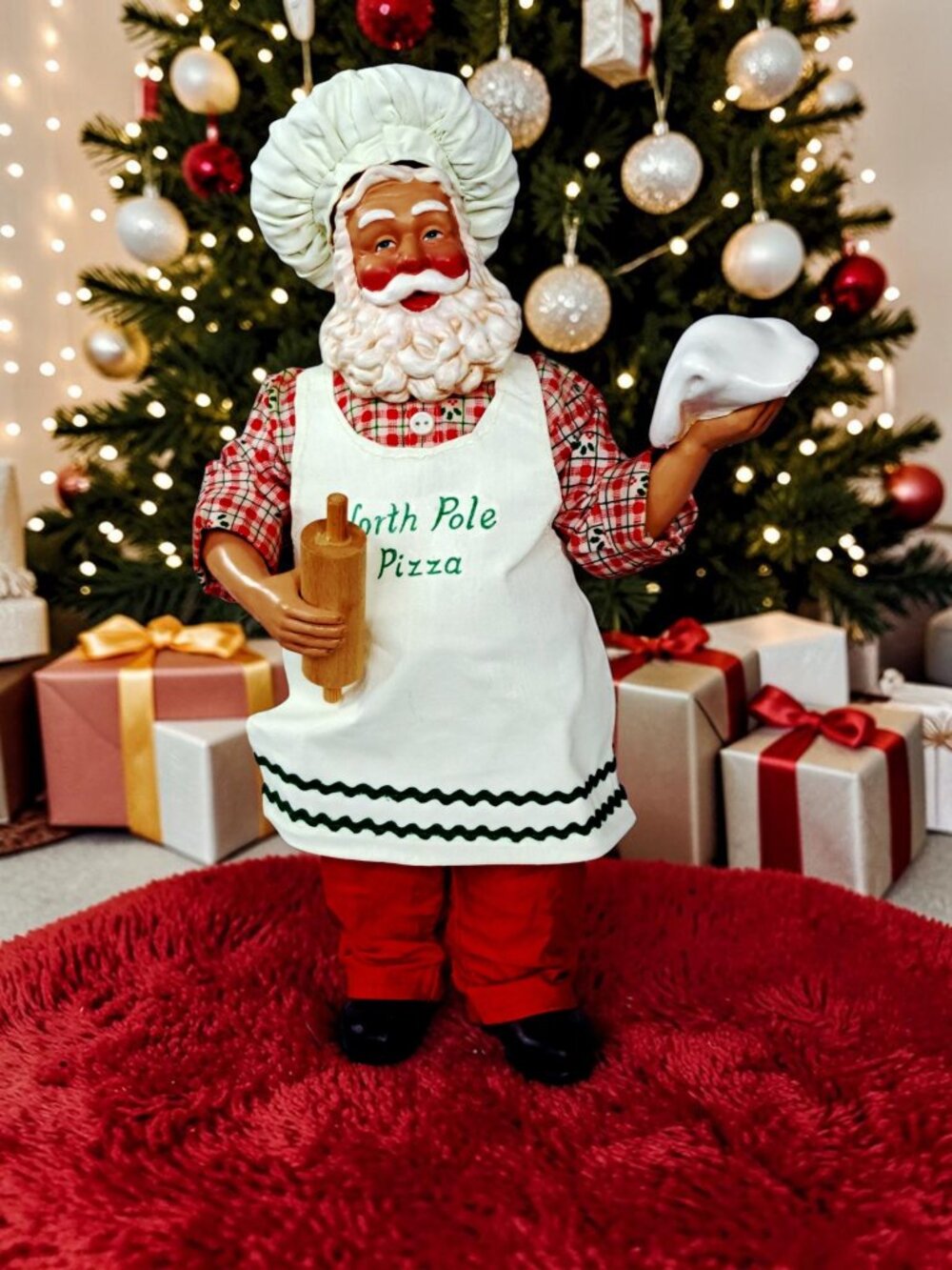 Possible Dreams Clothtique North Pole Pizza Santa Claus Chef Figure